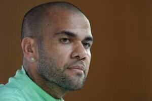 Dani Alves, más "delgado y demacrado" en prisión: "Le gritan maricón y violador"