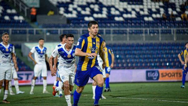 Rodrigo Rojas apunta a "seguir creciendo en el Apertura"