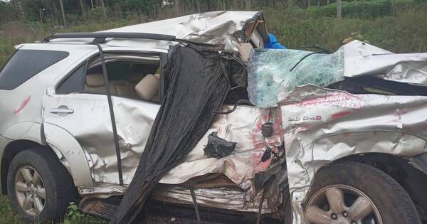 La Nación / Conductor de camioneta falleció en accidente entre dos camiones en Itá