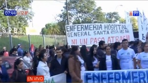 Gremio de Enfermería se manifiestan contra promesas incumplidas - Noticias Paraguay