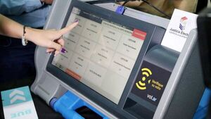 Exigen al TSJE publicar auditoría del código fuente de máquinas