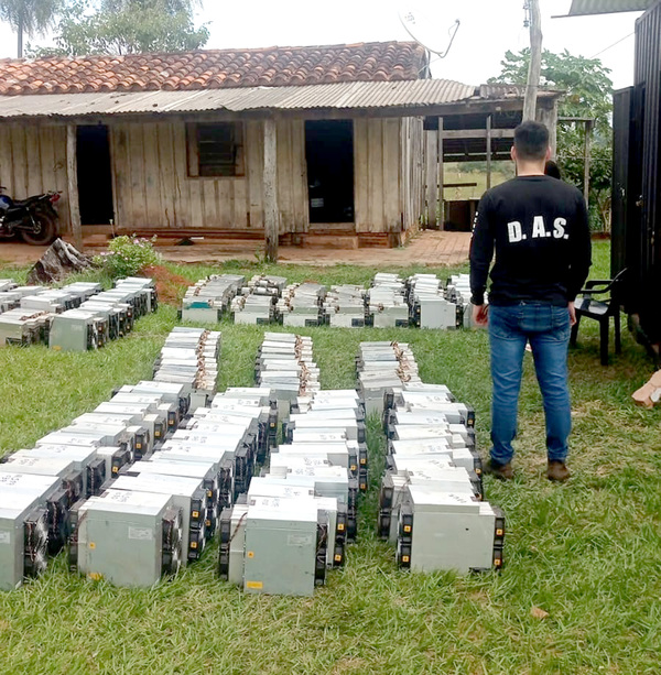 Diario HOY | Recuperan 300 aparatos de criptominería robadas en el este gracias a señal satelital