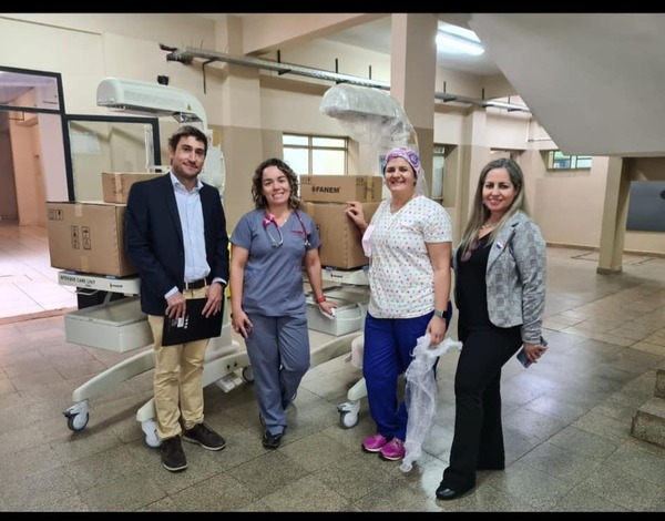 HOSPITAL REGIONAL DE ENCARNACIÓN RECIBE EQUIPOS PARA TERAPIA NEONATAL