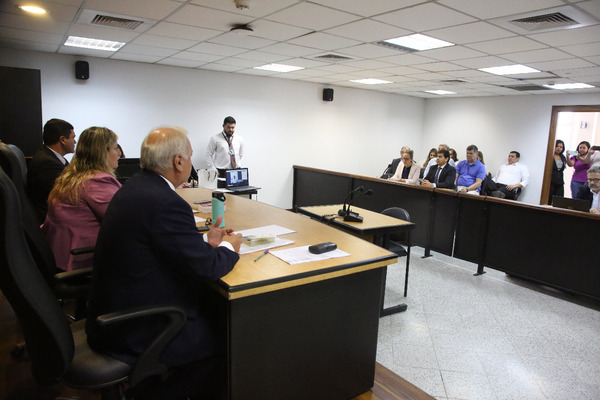 Diario HOY | Confirman condenas a exministros de Agricultura y a una exdirectora