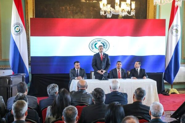 Desde julio, el Paraguay podrá retirar toda la energía que le corresponde en Itaipú, destacó Abdo - El Trueno