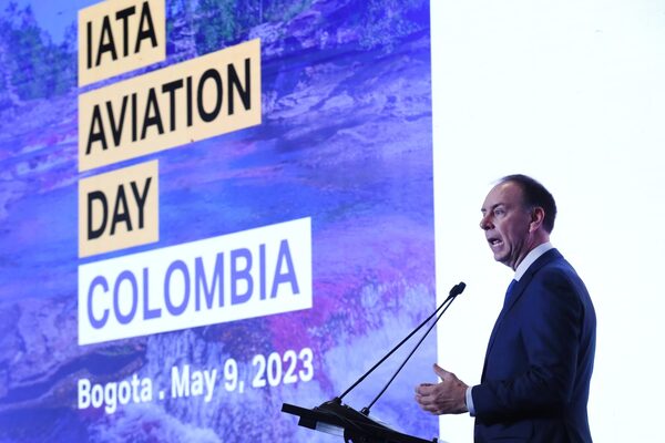 El sector aéreo pide al Gobierno colombiano reducir el IVA de los billetes de avión - MarketData