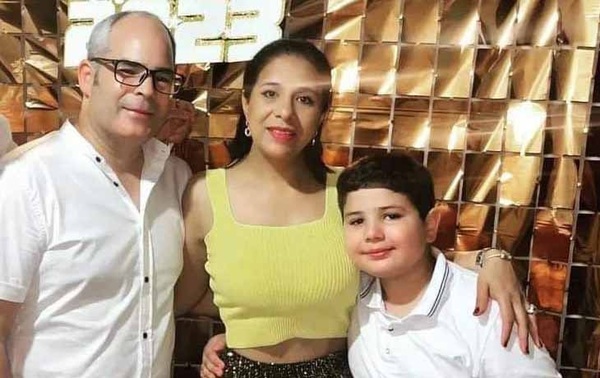 Alumno de escuela sufre lesiones tras caerle encima un portón en Coronel Oviedo - Noticiero Paraguay