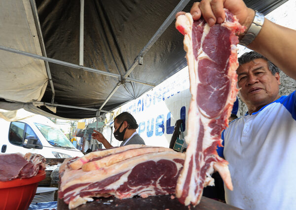 La producción y el consumo de carne en México crecen más del 2 % en 2022 - MarketData