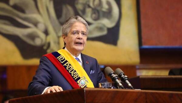 Diario HOY | Presidente de Ecuador enfrentará juicio político en el Congreso por corrupción