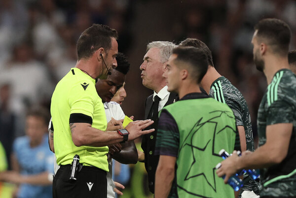 Versus / Carlos Ancelotti asegura que Real Madrid mereció llevarse el triunfo