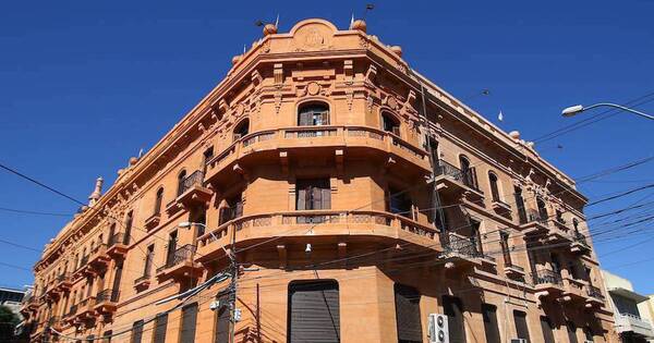 La Nación / Hacienda deberá corregir perfiles para llamados a concurso interno, según dictamen
