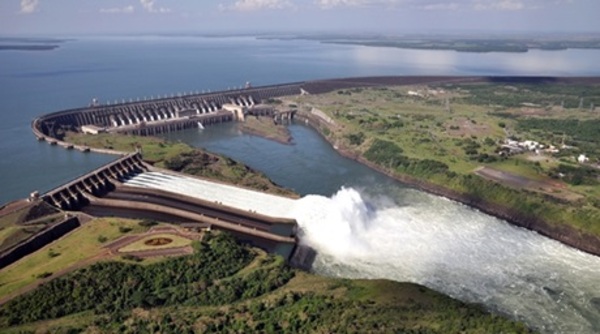 Paraguay podrá retirar el 100% de la energía de Itaipu en julio, resalta presidente