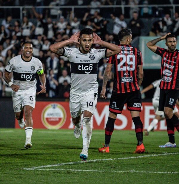 Olimpia y Cerro Porteño, el mismo día y a la misma hora