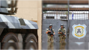 Desde la cacerolita se hacía pasar por "empresario porno" y extorsionaba al rollo