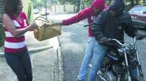 Diario HOY | Acusado de ser líder de banda de motoasaltantes, detenido con herramientas de "trabajo"