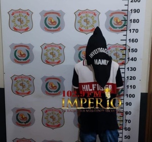 Policía incauta motocicleta hurtada en la fracción Mangal y detiene a un joven de 19 años - Radio Imperio