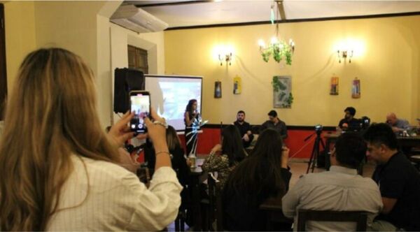 Invitan al "Beers and politics", un debate sobre el escenario post electoral - Informatepy.com