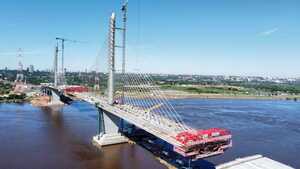 Realizan hormigonado de las últimas dovelas del puente Héroes del Chaco