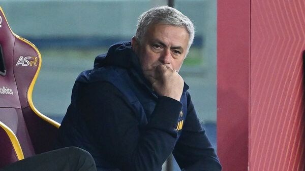 José Mourinho niega contactos con el PSG