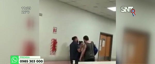 Embarazada maltratada en el Hospital San Pablo - SNT