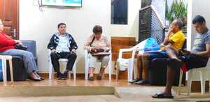 Servicio médico a cambio de alimentos no perecederos en la ciudad de Villa Elisa