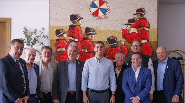 Gremios prometen “colocar el hombro” para lograr las metas del presidente electo - ADN Digital