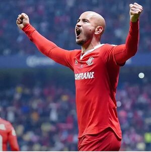 González vs. Gignac, duelo de artilleros en la Liga mexicana - Fútbol Internacional - ABC Color