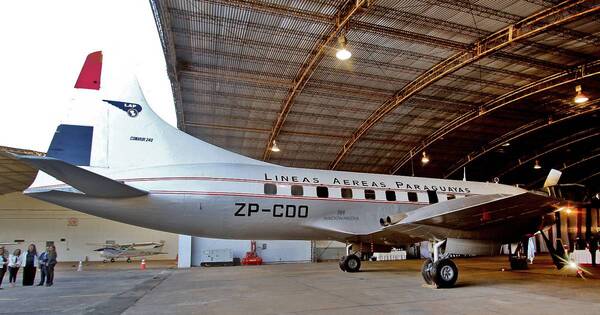 La Nación / Presentan emblemático Convair 240 de Líneas Aéreas Paraguayas (LAP) - OJO Galería