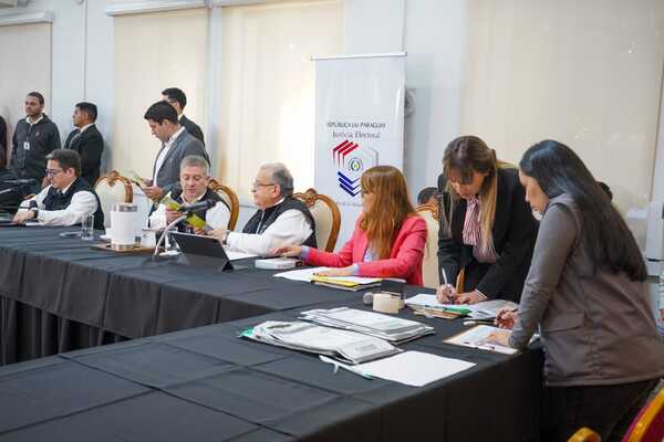 Diario HOY | TSJE inicia juzgamiento de impugnaciones, que no llegan al 1 %