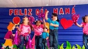 Pediatra pide que den permiso a mamás para asistir a los festejos por su día