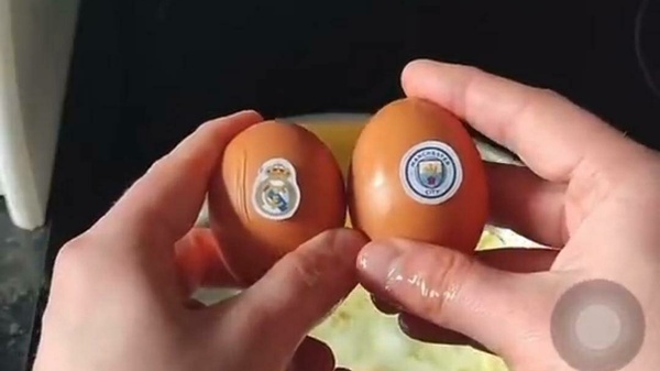 [VIDEO] Un tipo hasta ahora acertó todos los resultados de la Champions ¡haciendo huevos fritos!