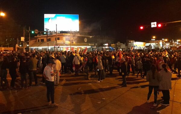 Manifestantes cobrarían G. 250 mil, según ministro del Interior
