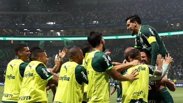 Gustavo Gómez y una genialidad para el triunfo de Palmeiras