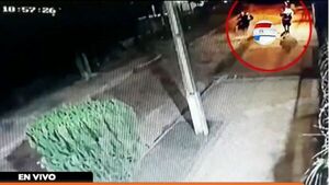 Joven se enfrenta a motochorro armado y evita ser víctima de asalto
