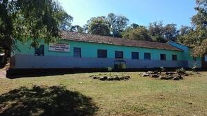 REALIZAN LIMPIEZA EN INSTITUCIONES EDUCATIVAS DE CAMBYRETÁ