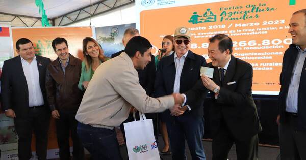 La Nación / Asisten con créditos por G. 187 millones a feriantes de la agricultura familiar