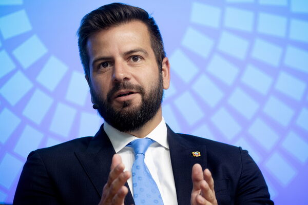 El Ejecutivo plantea la reducción del impuesto a la renta para familias ecuatorianas - MarketData