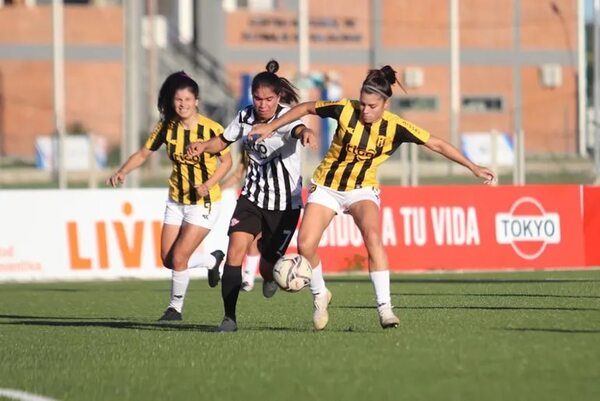 Semana de regularizaciones en Fútbol Femenino - Fútbol - ABC Color