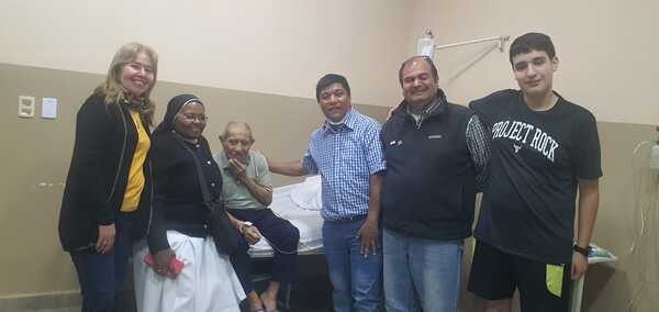 FINAL FELIZ, ABUELITO SE REENCONTRÓ CON SU HIJO TRAS 25 AÑOS