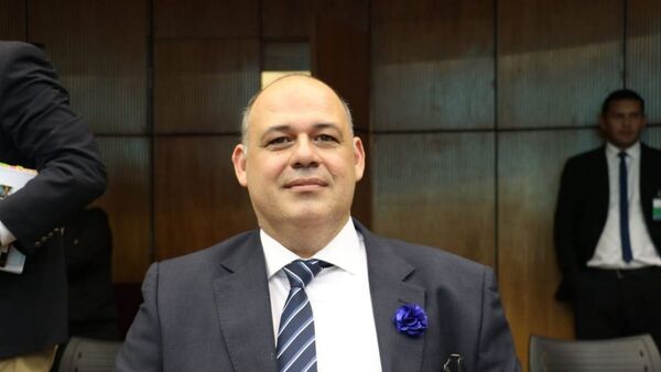Abel González pide certeza constitucional por sistema D'hont