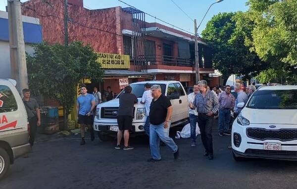 Ex juez fallece de un paro cardiaco estando al mando de su vehículo