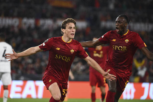 [VIDEO] Europa League: Roma, el único que sacó ventaja en la ida de las semifinales
