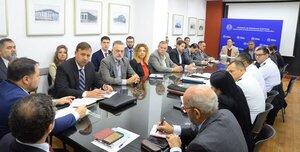 Continúan debatiendo sobre Peaje de Argentina en la hidrovía Paraguay – Paraná - ADN Digital