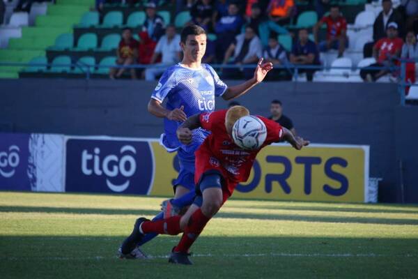 Copa Paraguay: Oriental clasificó desde los doce pasos