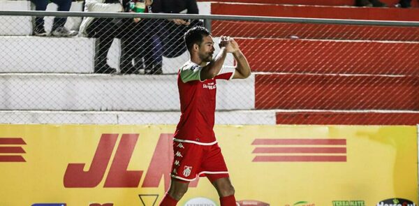 Versus / General Caballero logró un triunfo importantísimo ante Guaireña