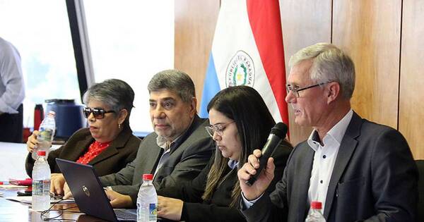 La Nación / Tras consenso en reglamentación, propondrán que mipymes opten por seguro IPS o privado