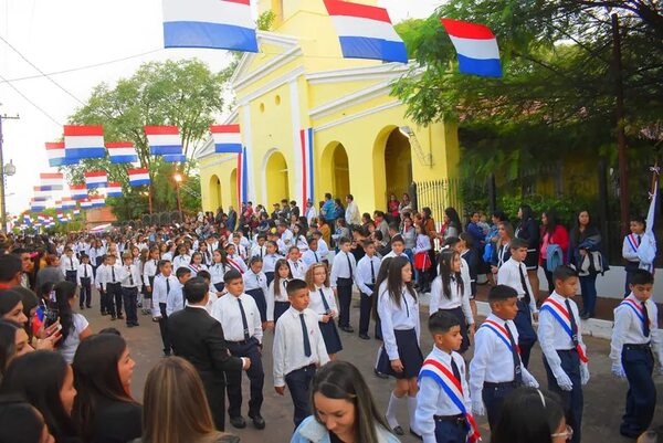Honran a la patria y a las madres en Mbocayaty del Guairá - Nacionales - ABC Color