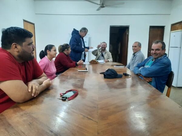 Conflicto por cargo de gobernador de Alto Paraguay sin viso de solución - Política - ABC Color