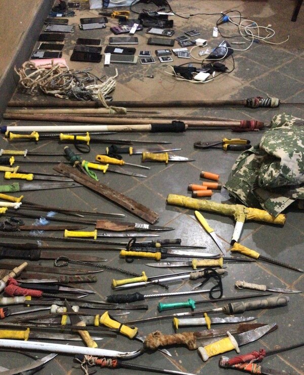 Misiones: Requisan tendal de armas blancas de pabellón del PCC - Judiciales.net