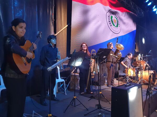 Diario HOY | Concierto Madre y Patria, en el Centro Cultural 1A Ycuá Bolaños